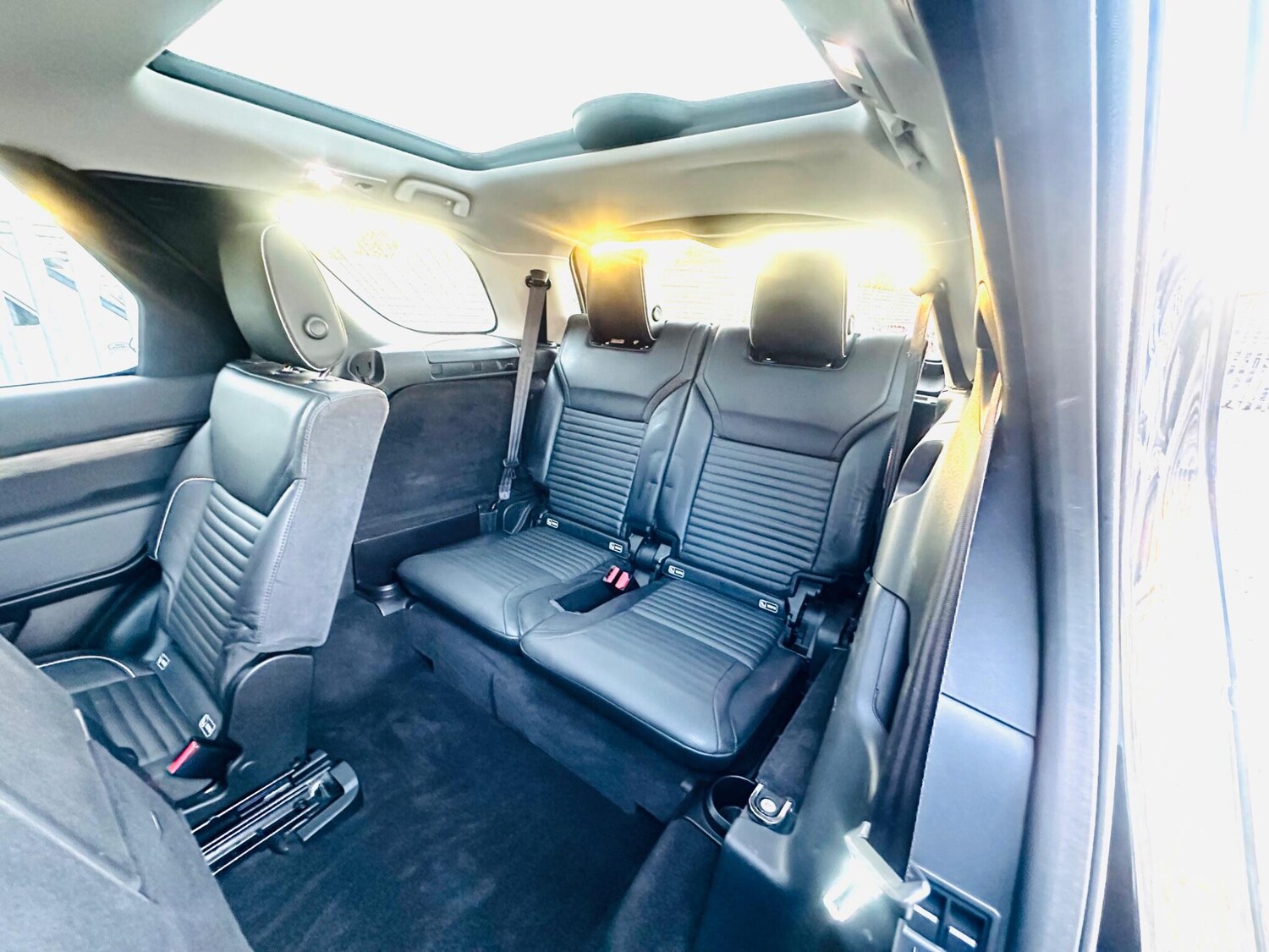 Used Land Rover Discovery 2018 for sale - 75414218: Photo 76