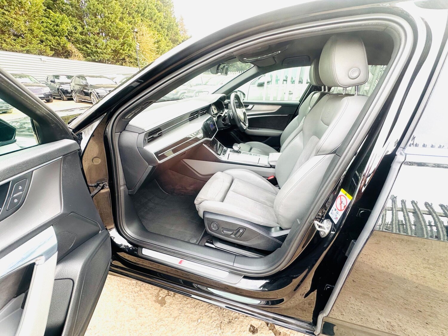 Used Audi A6 Avant 2019 for sale - 77611893: Photo 64