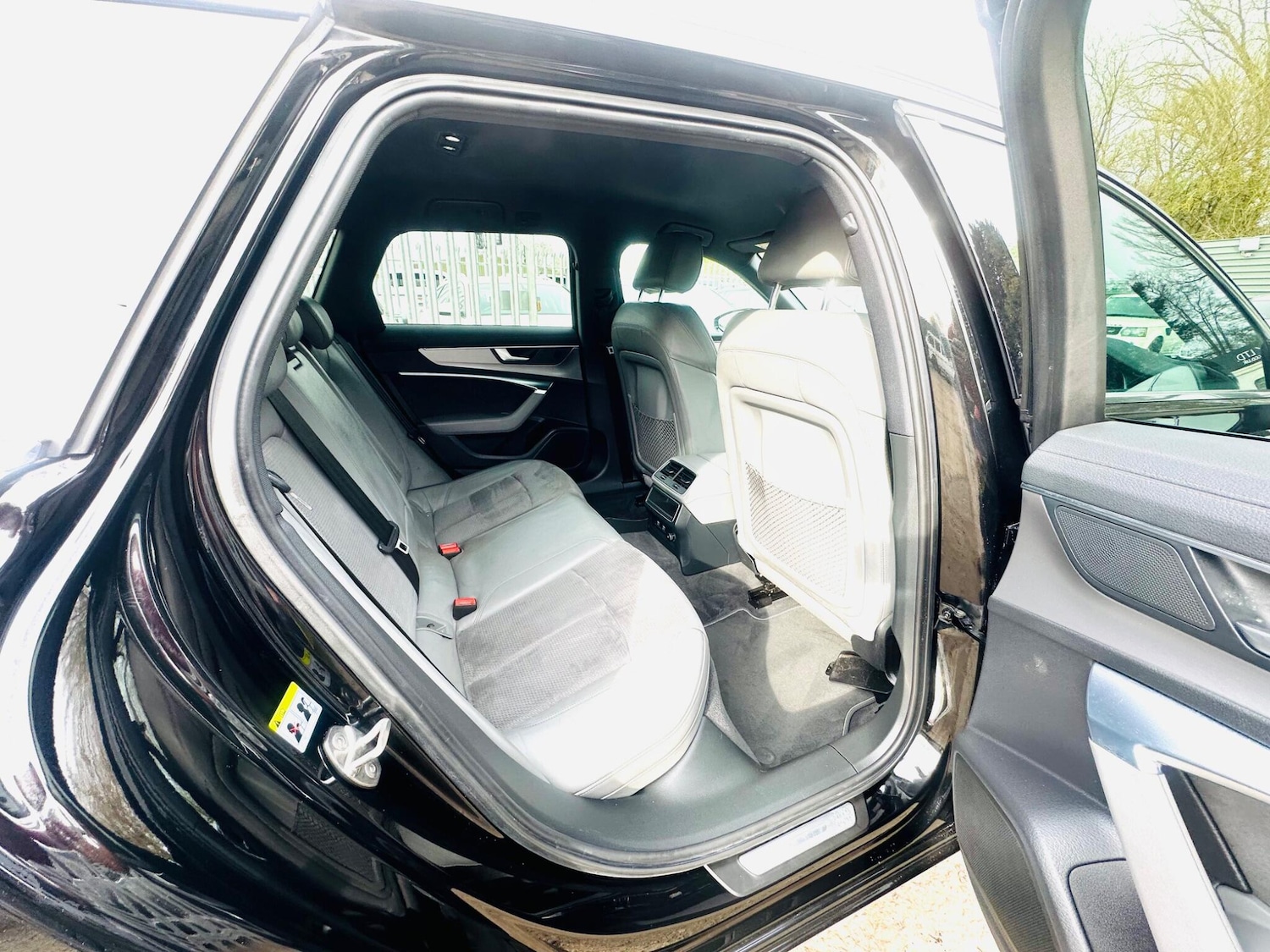 Used Audi A6 Avant 2019 for sale - 77611893: Photo 65