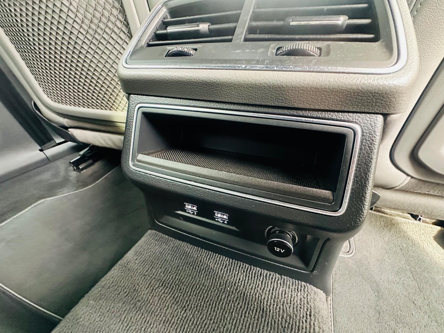 Used Audi A6 Avant 2019 for sale - 77611893: Photo 68