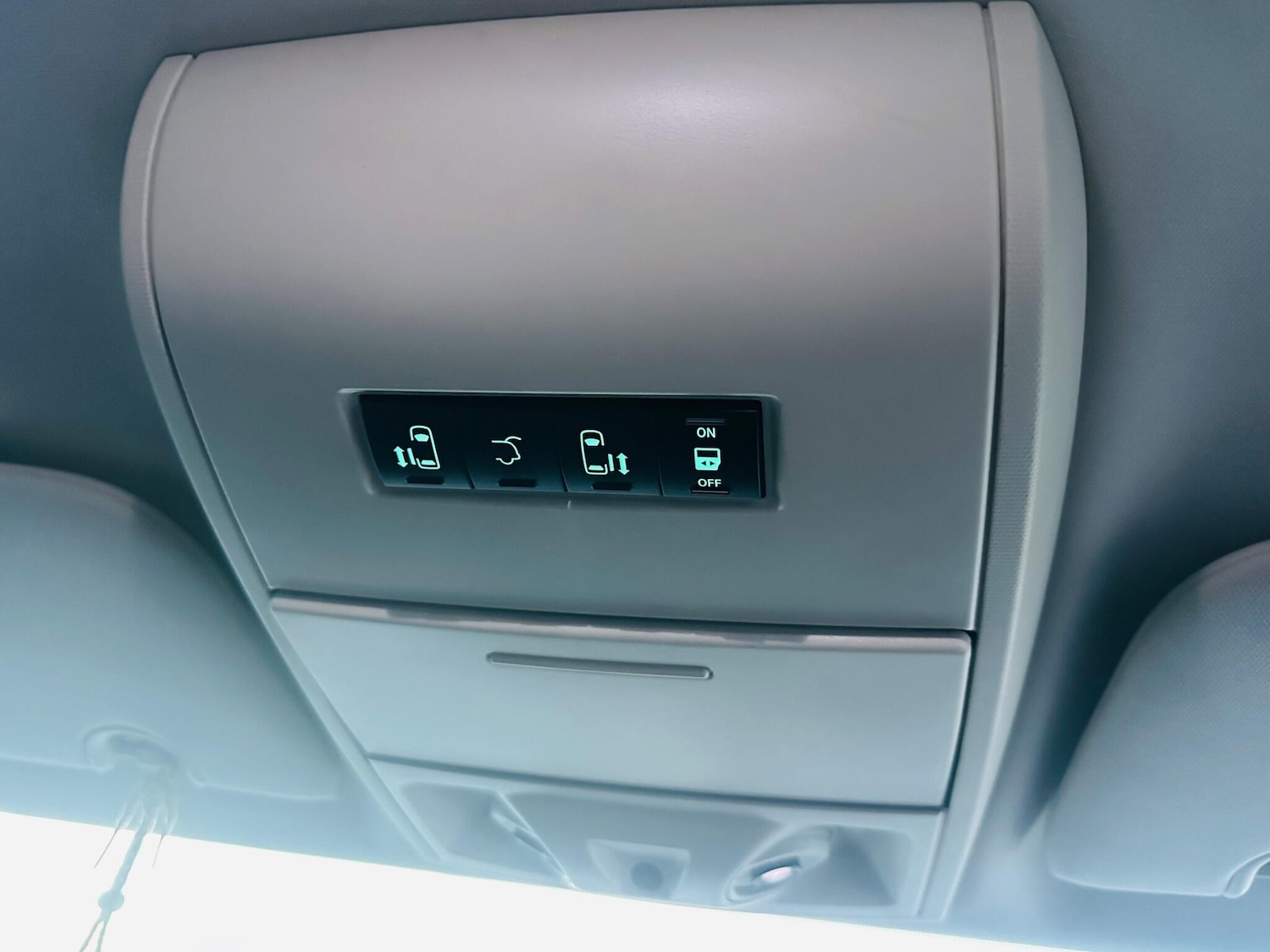 Used Chrysler Grand Voyager 2008 for sale - 76456782: Photo 27