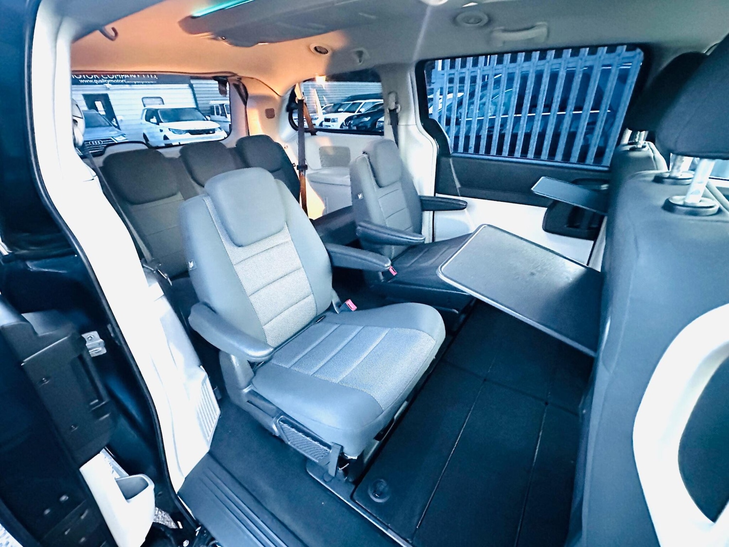 Used Chrysler Grand Voyager 2008 for sale - 76456782: Photo 4