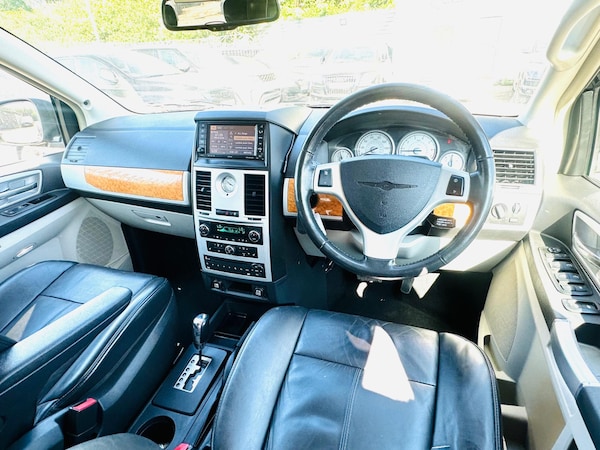 Used Chrysler Grand Voyager 2009 for sale - 74442215: Photo 26