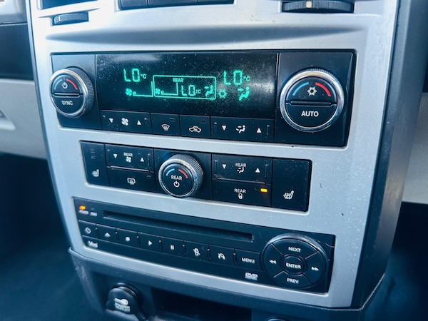 Used Chrysler Grand Voyager 2009 for sale - 74442215: Photo 44