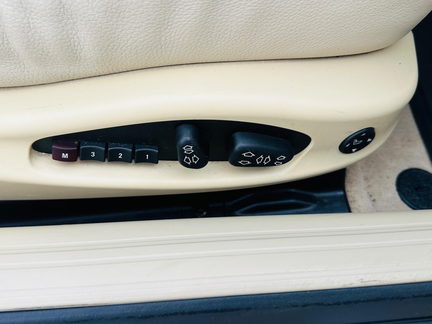 Used BMW 6 Series 2007 for sale - 77977860: Photo 19