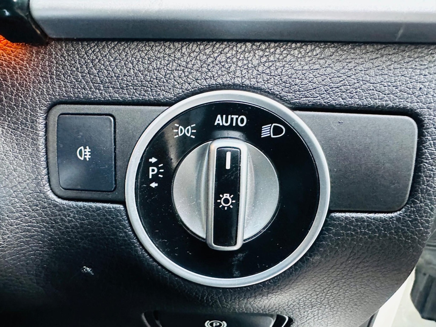 Used Mercedes-Benz GL Class 2014 for sale - 76990463: Photo 26