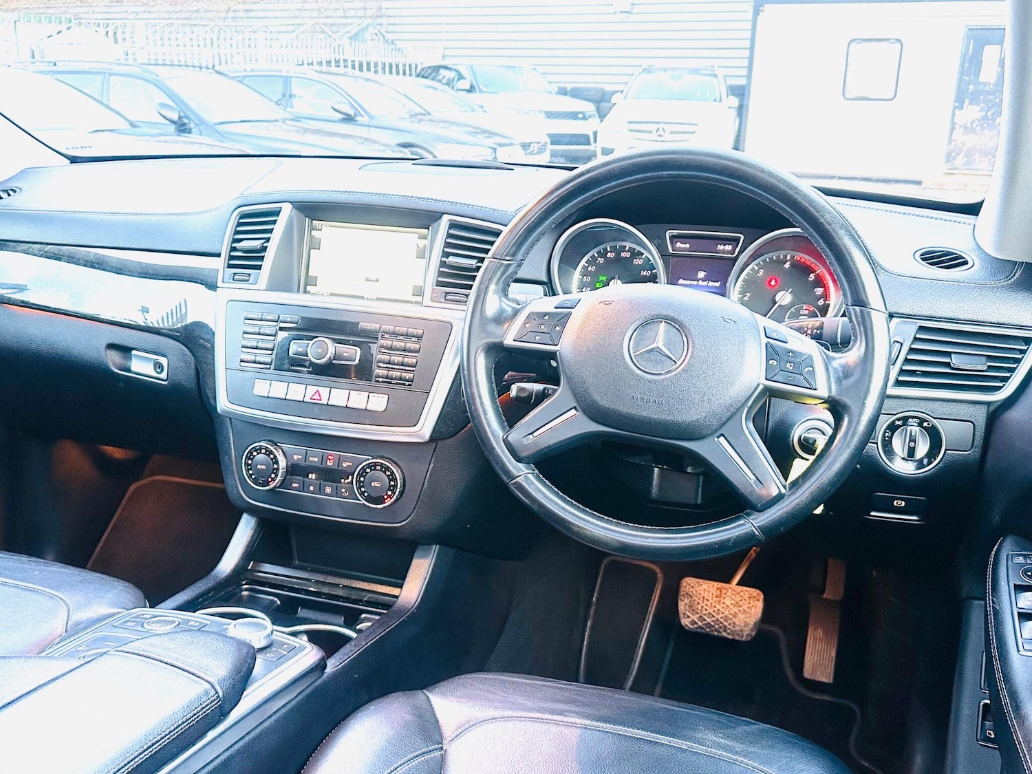 Used Mercedes-Benz GL Class 2014 for sale - 76990463: Photo 28