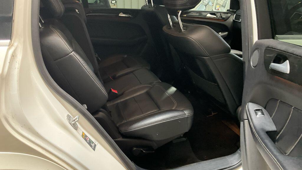 Used Mercedes-Benz GL Class 2014 for sale - 76990463: Photo 6