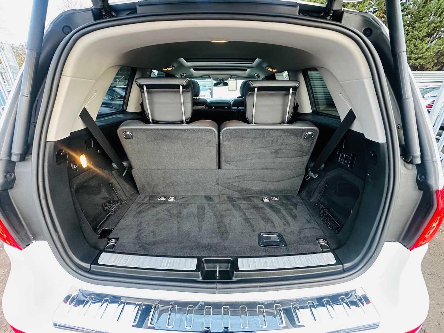 Used Mercedes-Benz GL Class 2014 for sale - 76990463: Photo 83