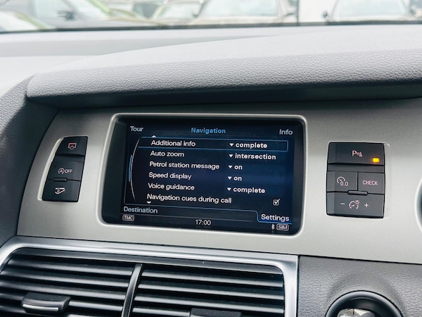 Used Audi Q7 2015 for sale - 75539903: Photo 34
