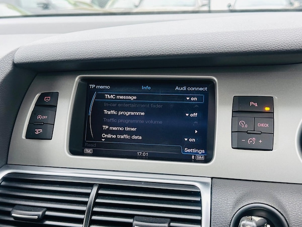 Used Audi Q7 2015 for sale - 75539903: Photo 38