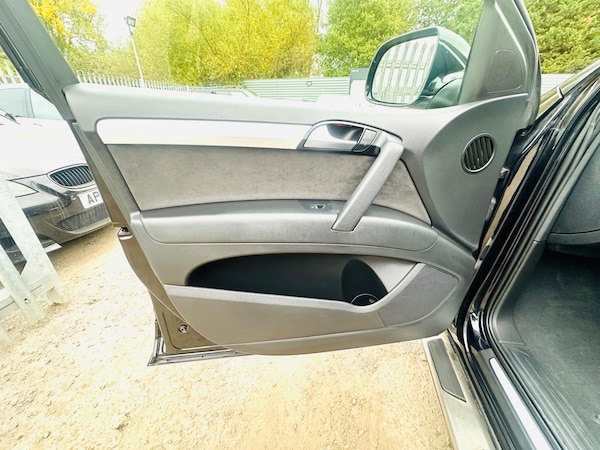 Used Audi Q7 2015 for sale - 75539903: Photo 72