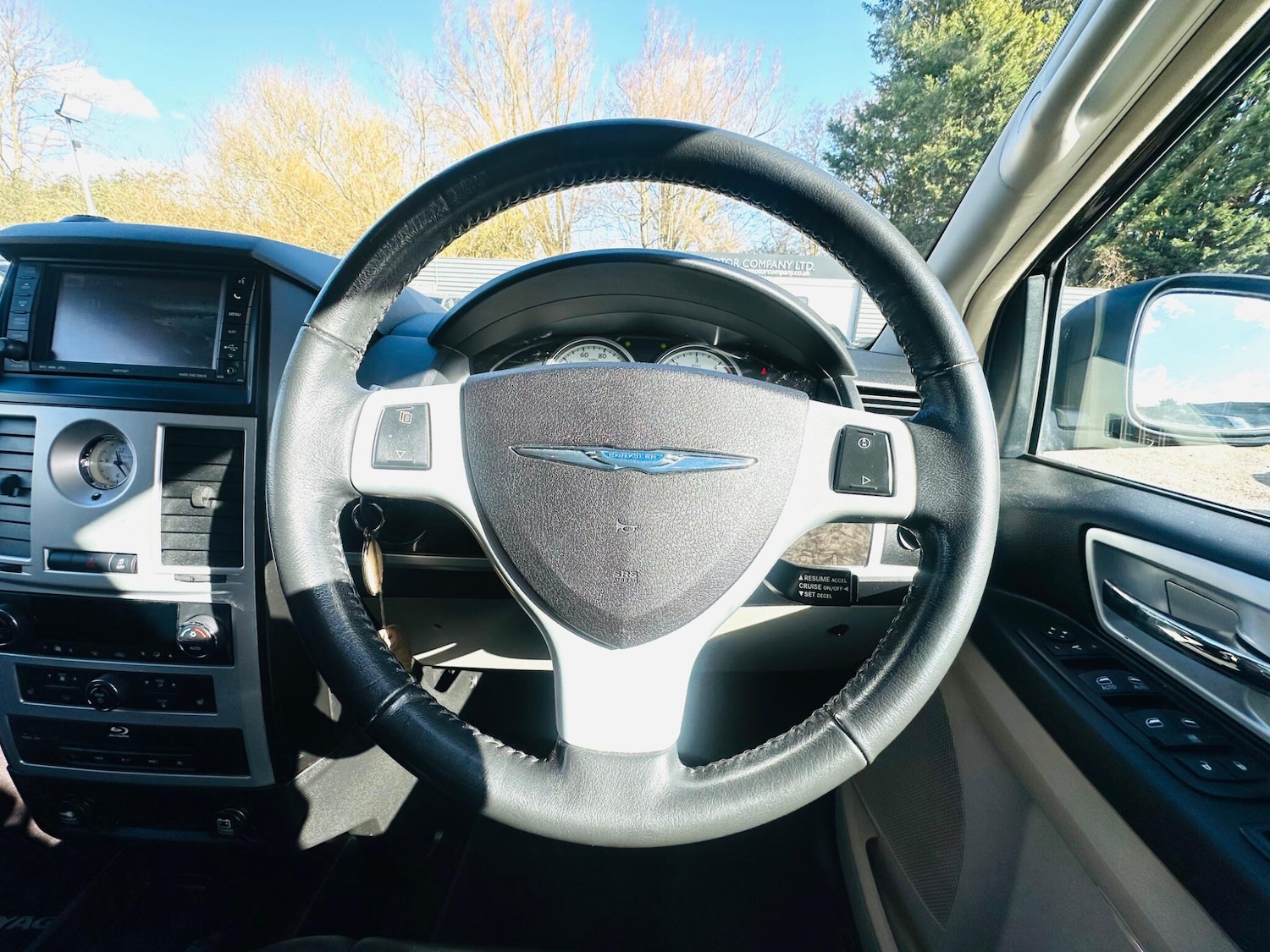 Used Chrysler Grand Voyager 2014 for sale - 76995734: Photo 26