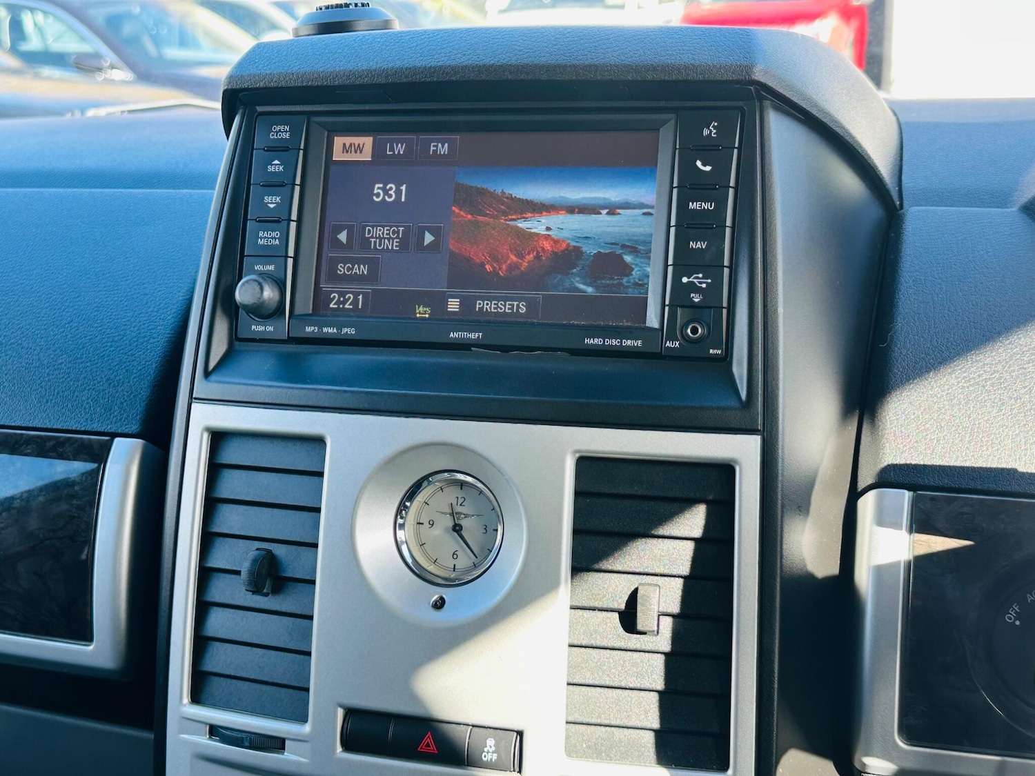 Used Chrysler Grand Voyager 2014 for sale - 76995734: Photo 30