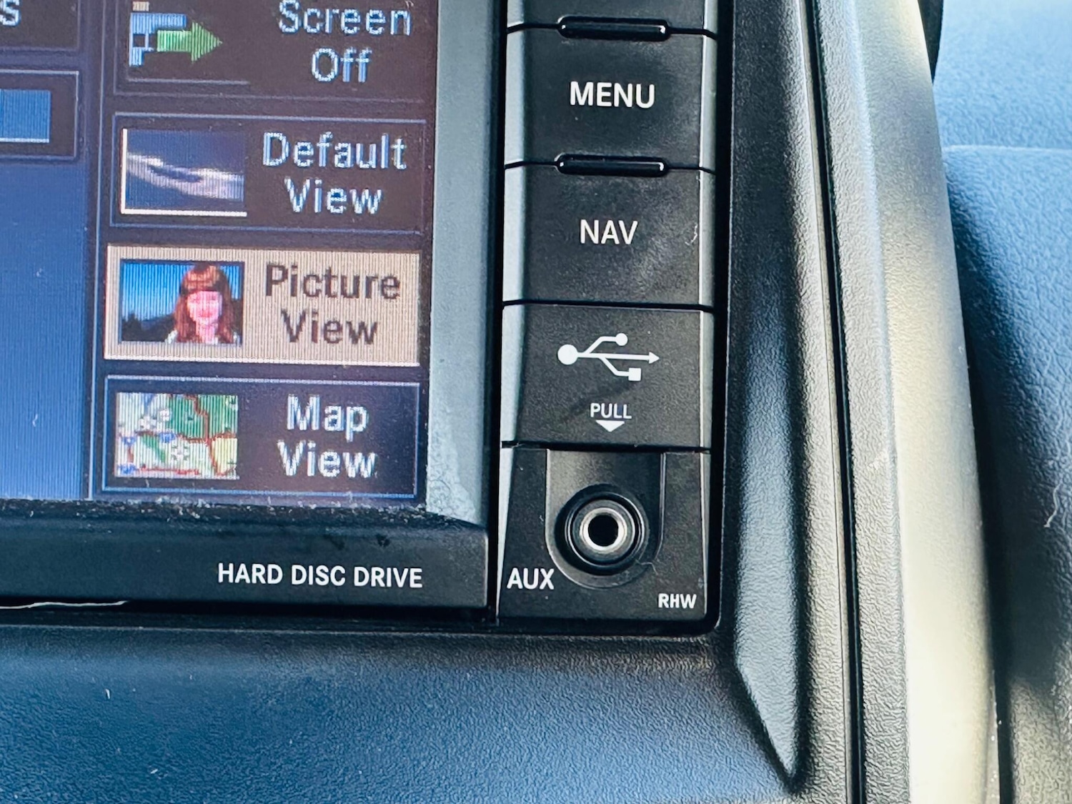 Used Chrysler Grand Voyager 2014 for sale - 76995734: Photo 40