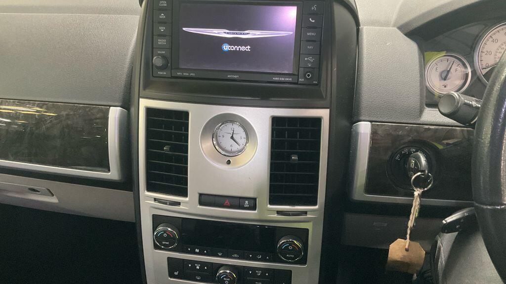 Used Chrysler Grand Voyager 2014 for sale - 76995734: Photo 5