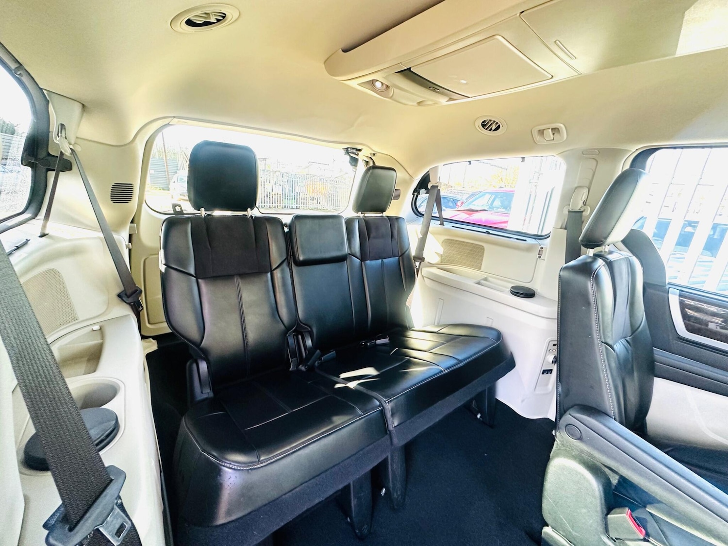 Used Chrysler Grand Voyager 2014 for sale - 76995734: Photo 58