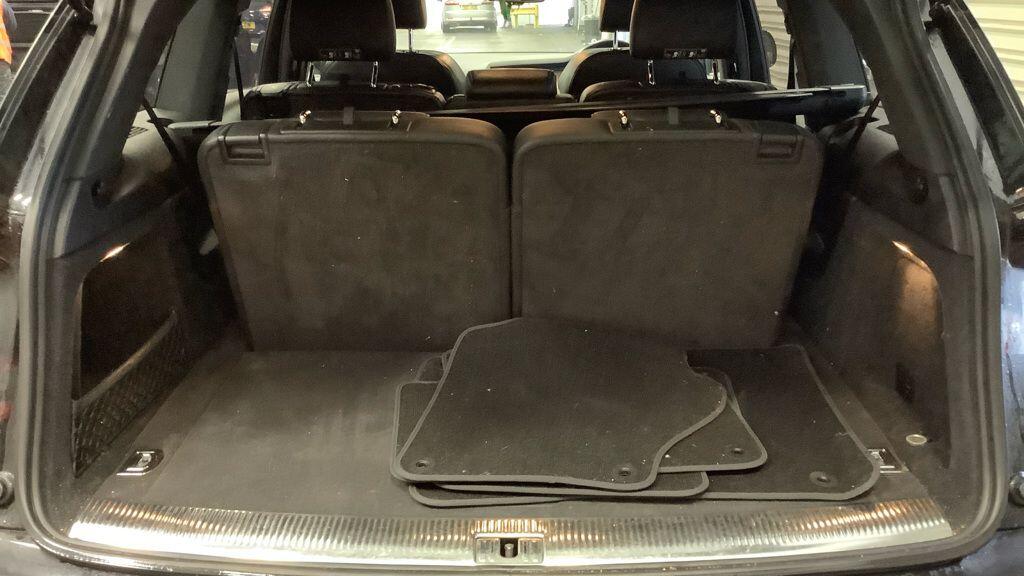 Used Audi Q7 2013 for sale - 77625912: Photo 12