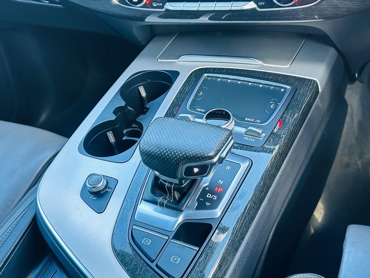 Used Audi Q7 2015 for sale - 77611800: Photo 69