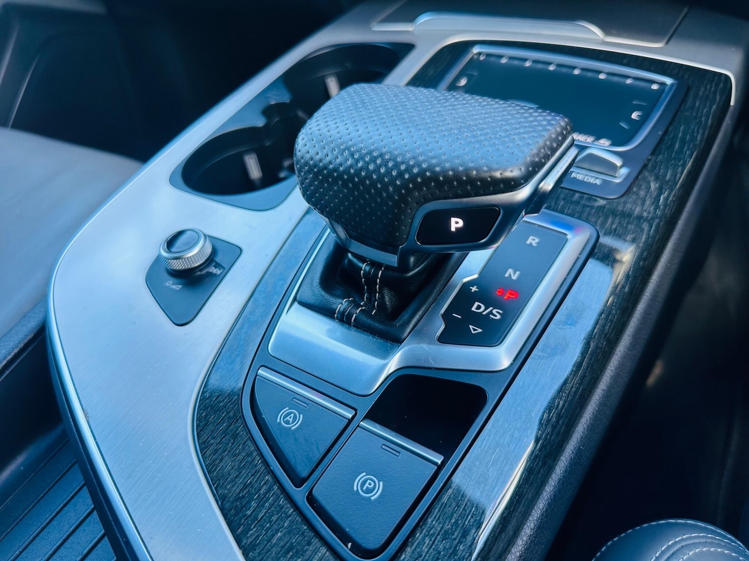 Used Audi Q7 2015 for sale - 77611800: Photo 70