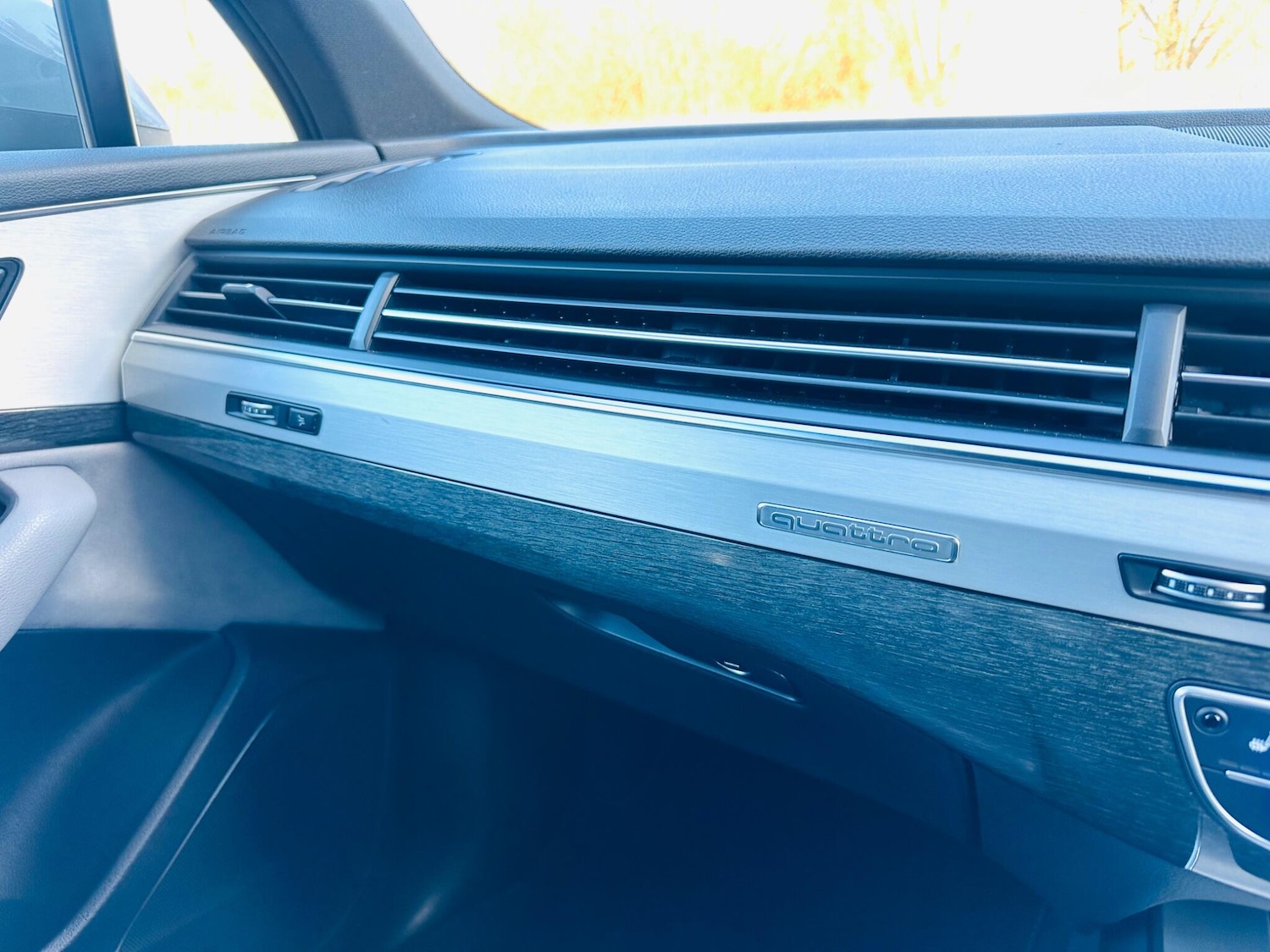 Used Audi Q7 2015 for sale - 77611800: Photo 75