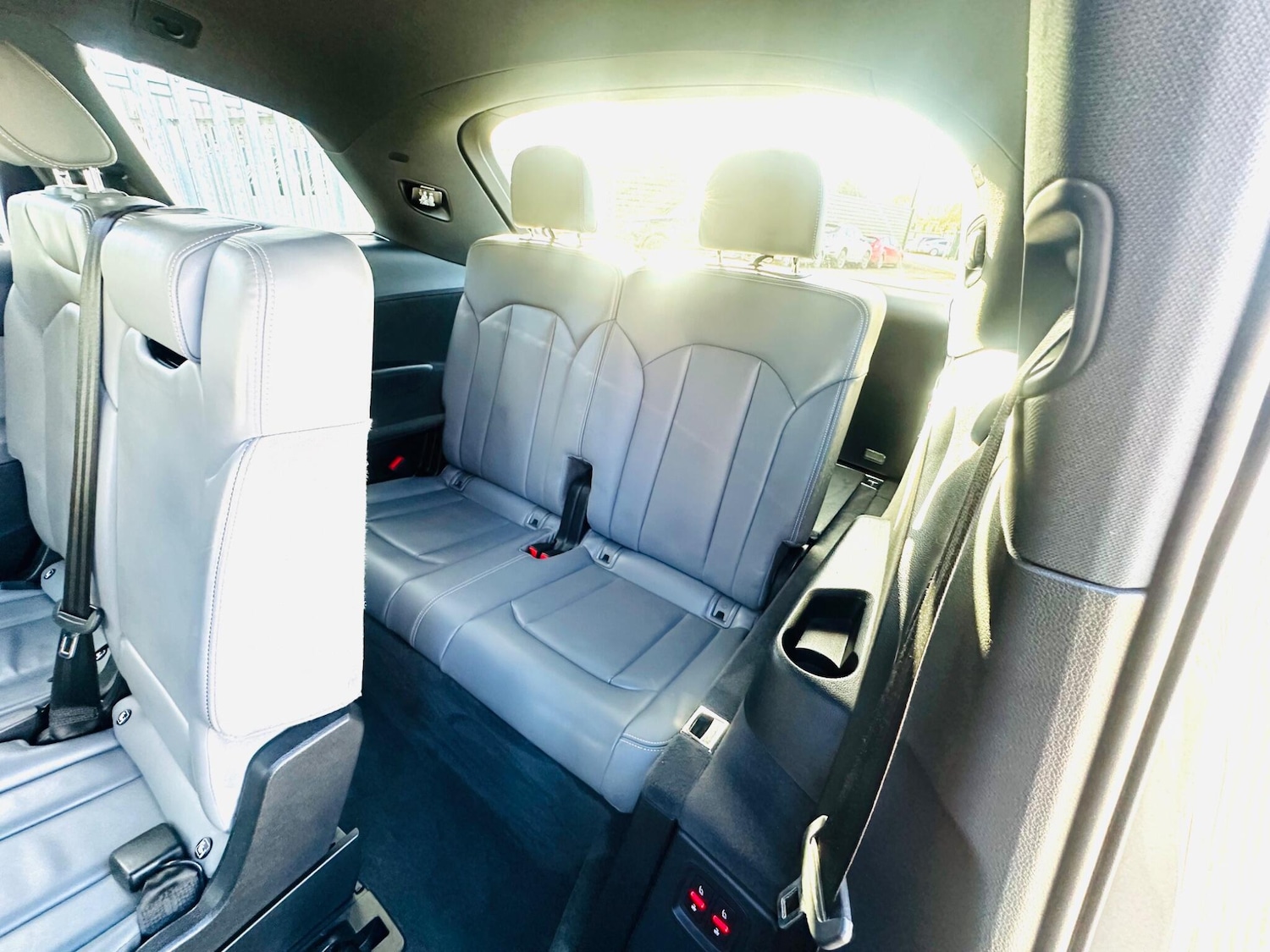 Used Audi Q7 2015 for sale - 77611800: Photo 87