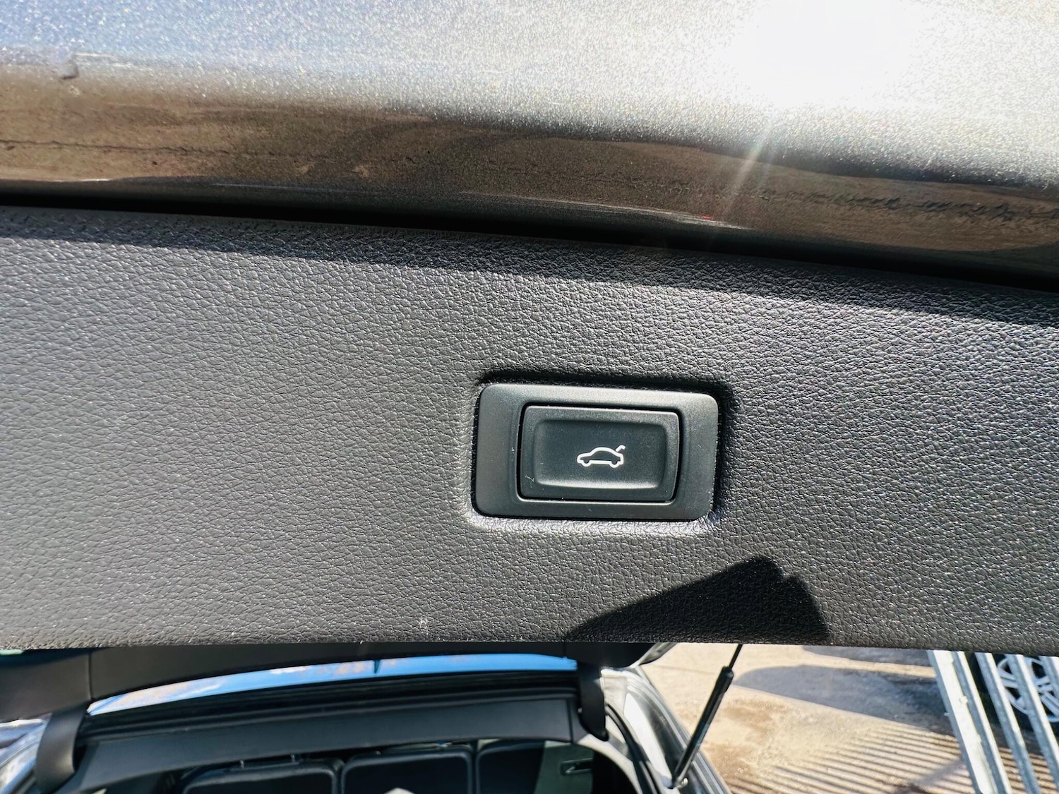 Used Audi Q7 2015 for sale - 77611800: Photo 90