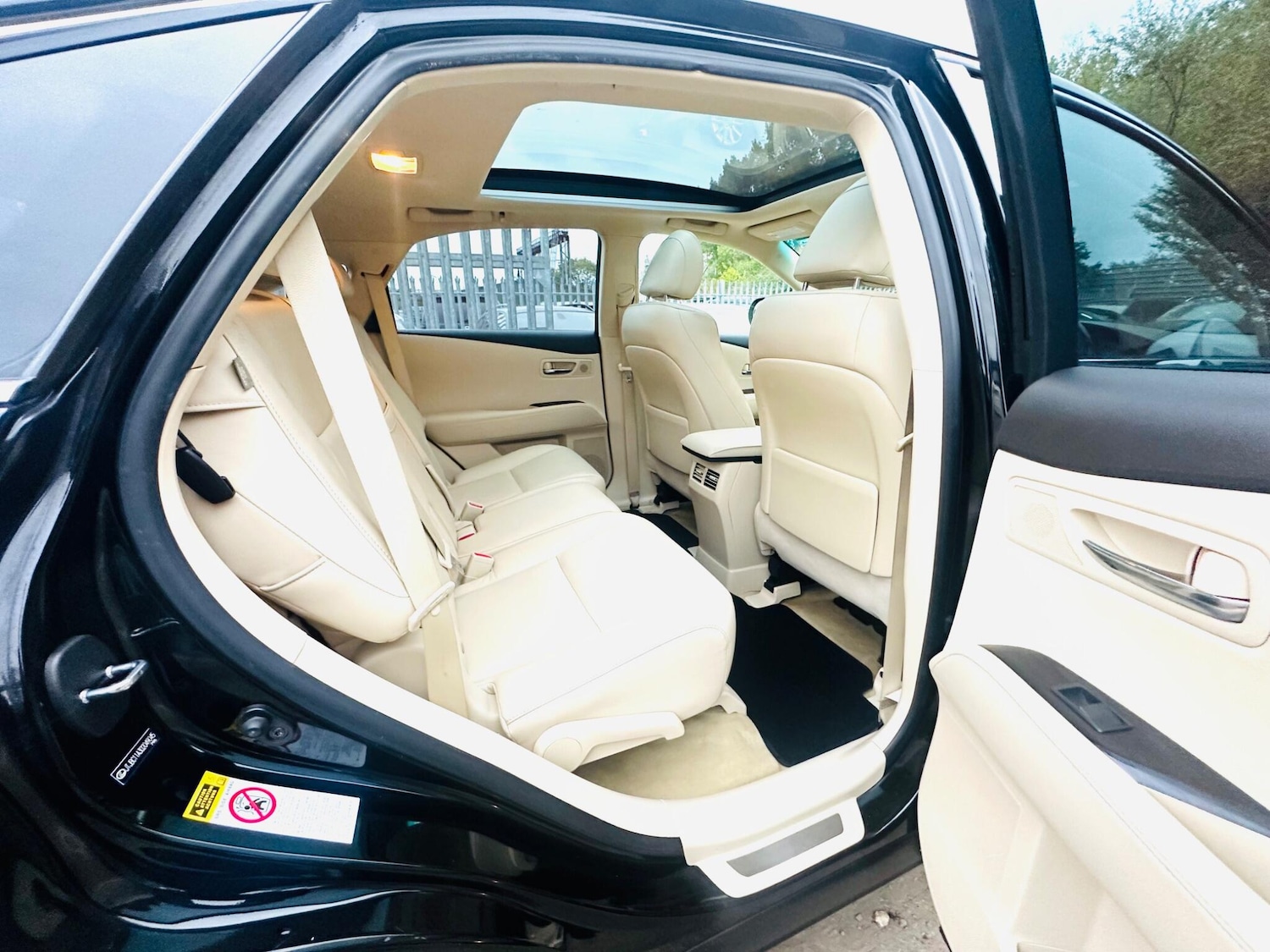 Used Lexus RX 2012 for sale - 76174855: Photo 4