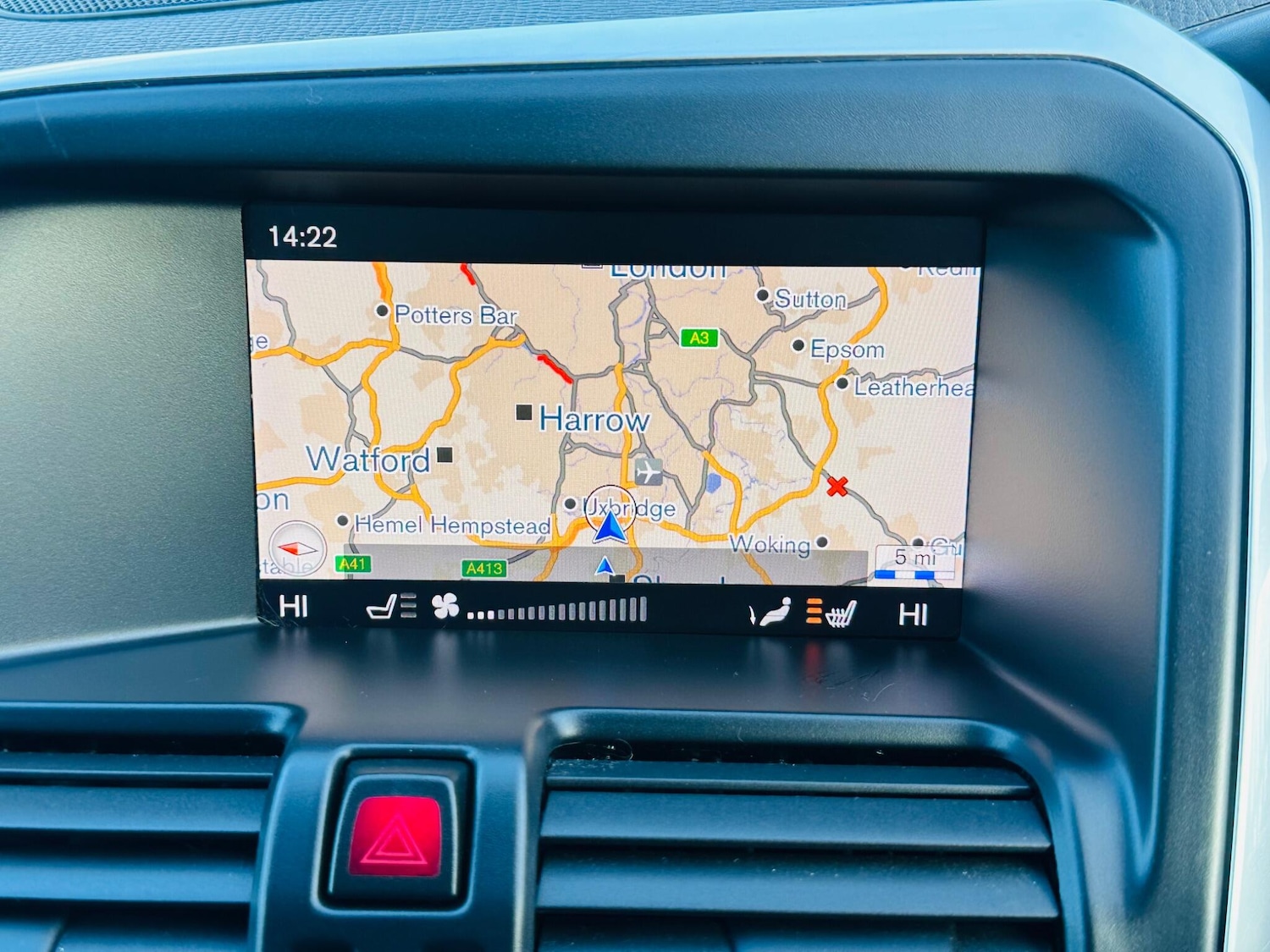 Used Volvo XC60 2017 for sale - 76995325: Photo 29