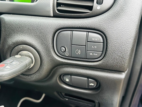 Used Jaguar S-Type 2006 for sale - 75540011: Photo 17
