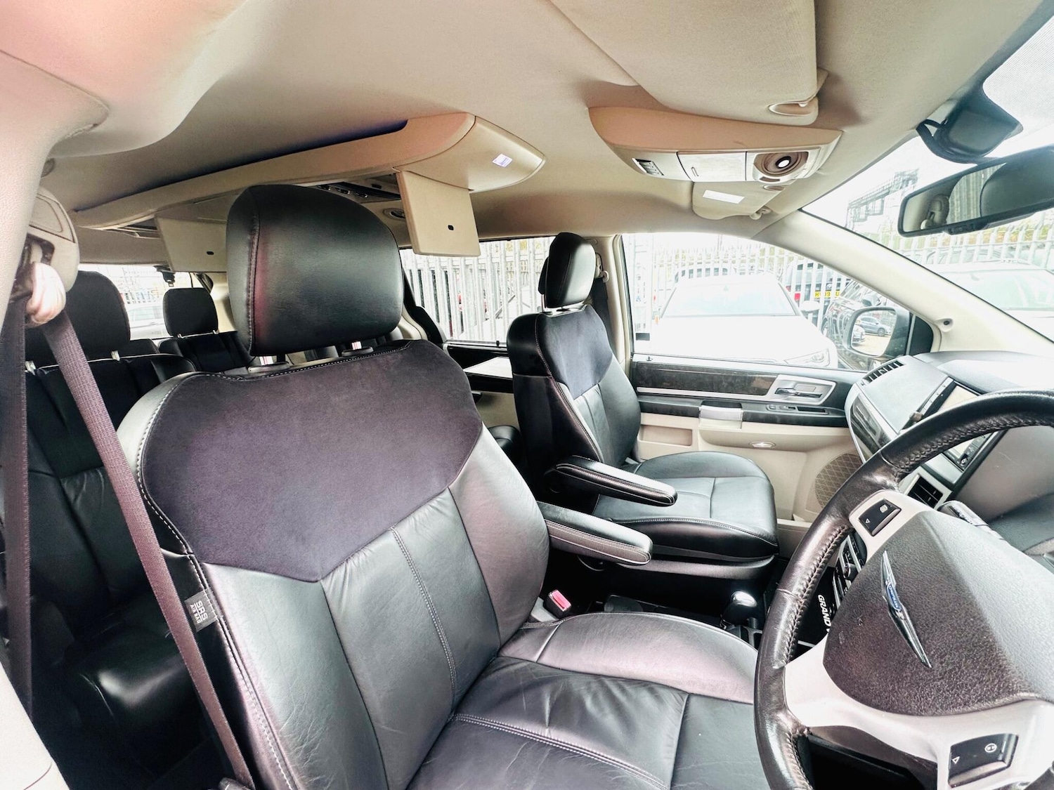 Used Chrysler Grand Voyager 2013 for sale - 77155540: Photo 17