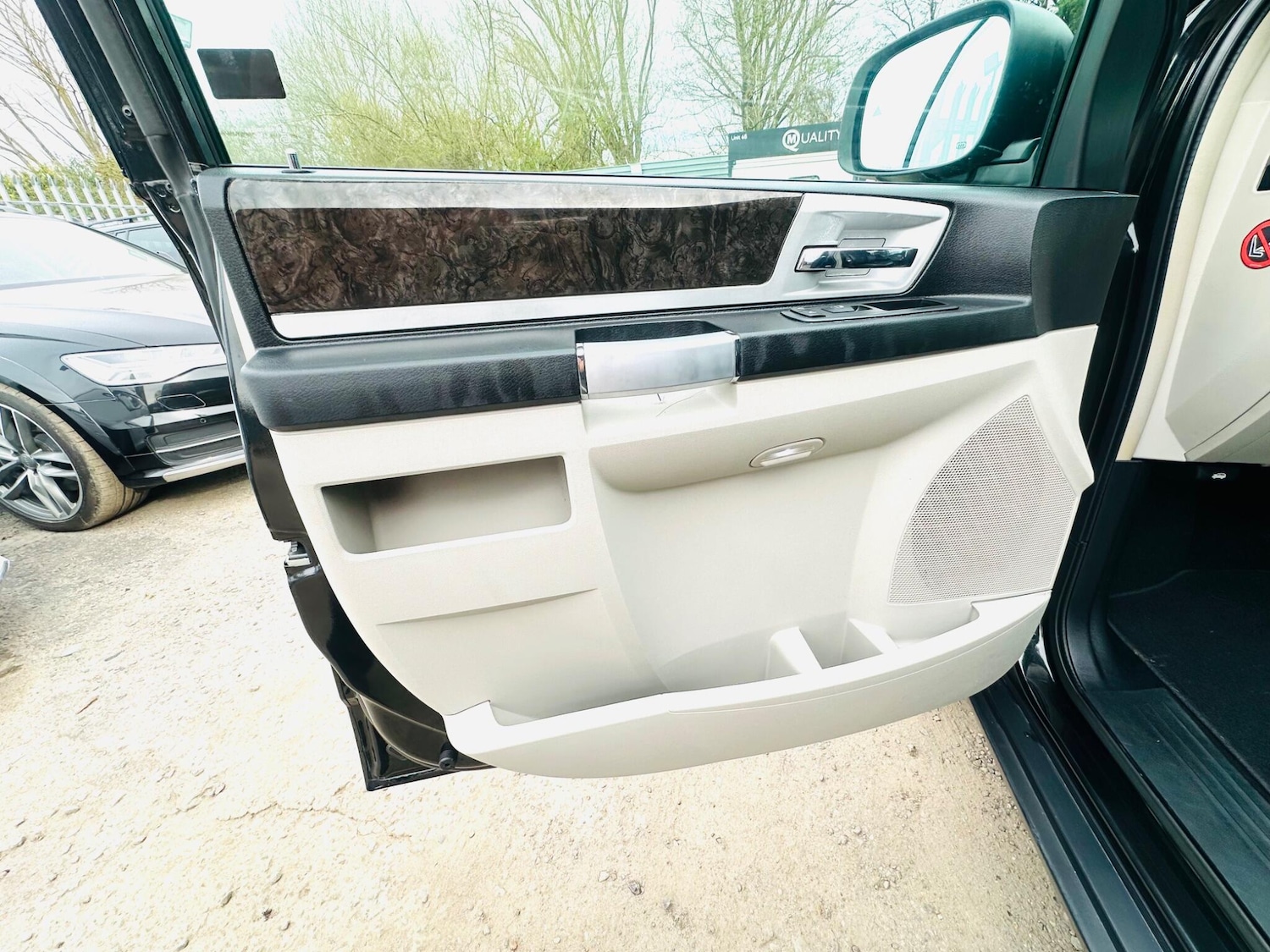 Used Chrysler Grand Voyager 2013 for sale - 77155540: Photo 47