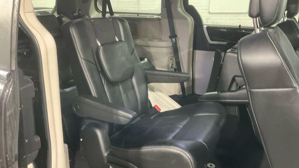 Used Chrysler Grand Voyager 2013 for sale - 77155540: Photo 6