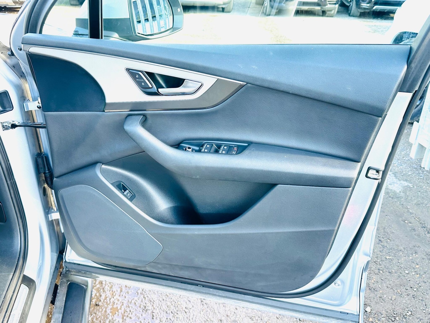 Used Audi Q7 2016 for sale - 76472238: Photo 23