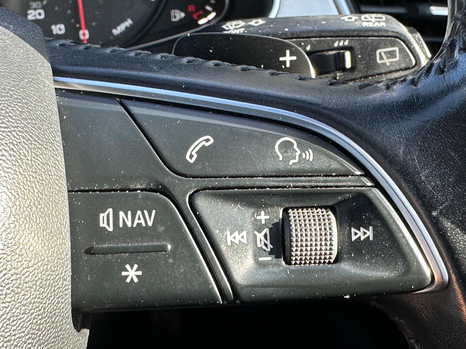 Used Audi Q7 2016 for sale - 76472238: Photo 34