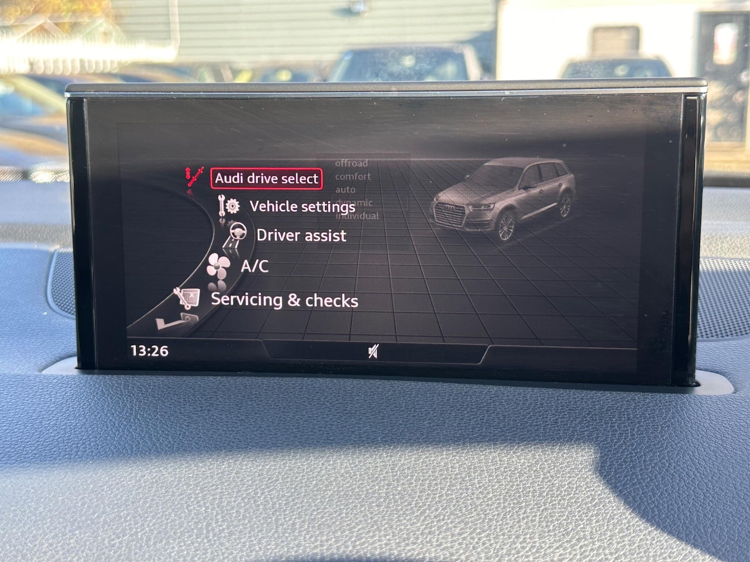 Used Audi Q7 2016 for sale - 76472238: Photo 39