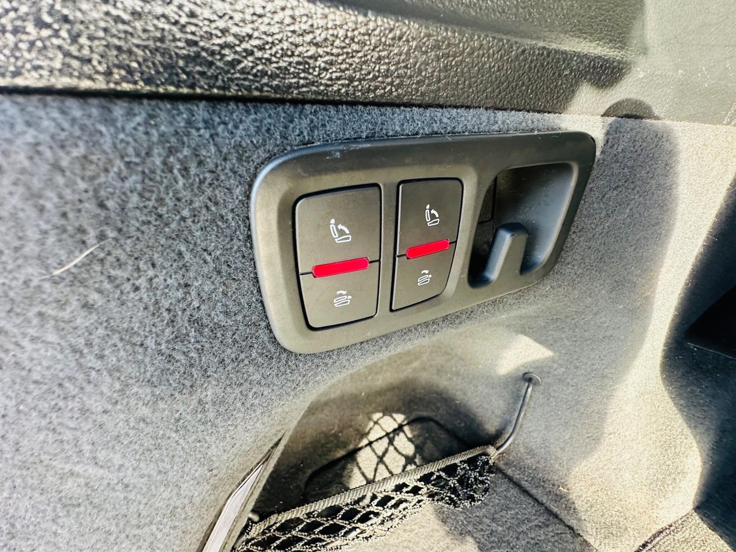 Used Audi Q7 2016 for sale - 76472238: Photo 77