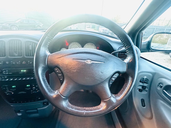 Used Chrysler Grand Voyager 2005 for sale - 74374970: Photo 23