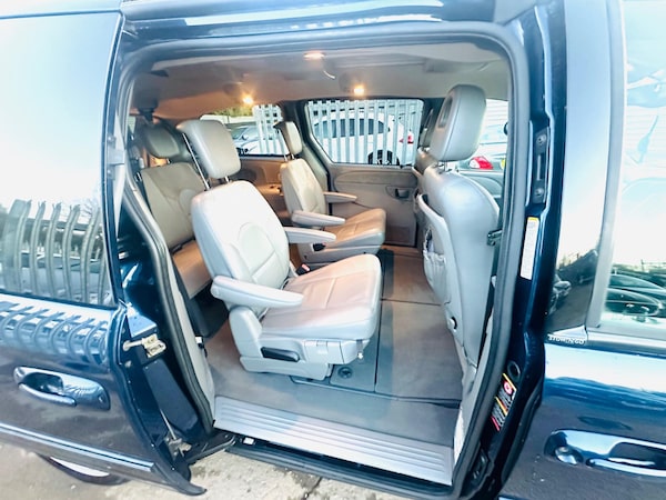 Used Chrysler Grand Voyager 2005 for sale - 74374970: Photo 4