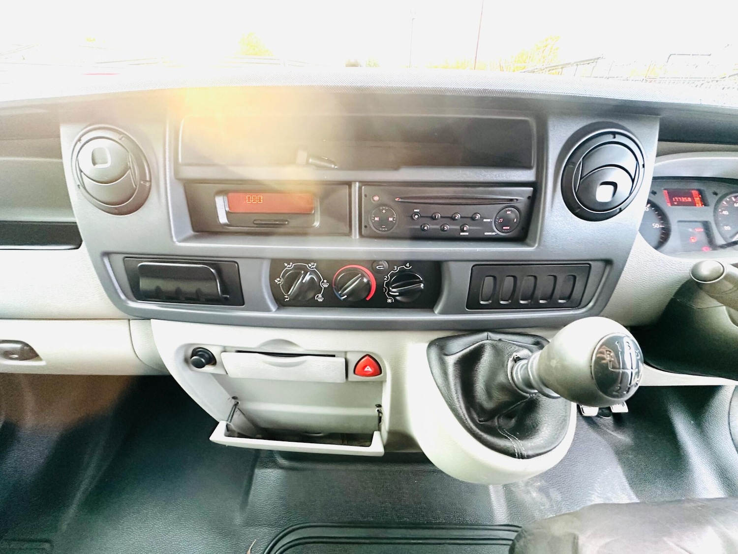 Used Renault Master 2006 for sale - 76472704: Photo 21