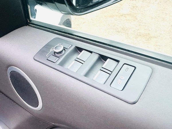 Used Land Rover Discovery 2018 for sale - 75839311: Photo 22