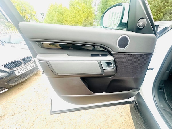 Used Land Rover Discovery 2018 for sale - 75839311: Photo 56