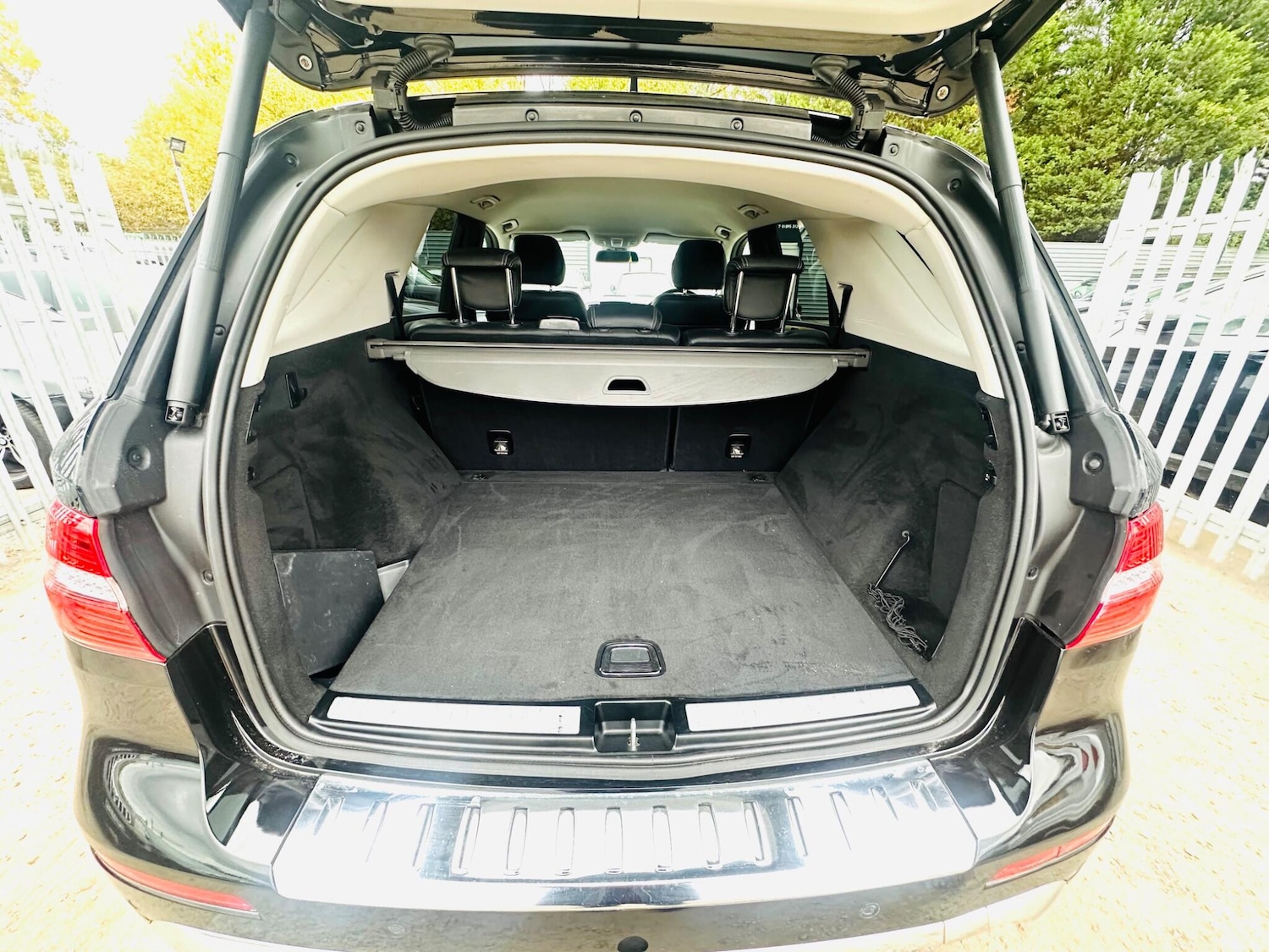 Used Mercedes-Benz M Class 2014 for sale - 75531659: Photo 57