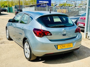 Used Vauxhall Astra 2010 for sale - 78291693: Photo