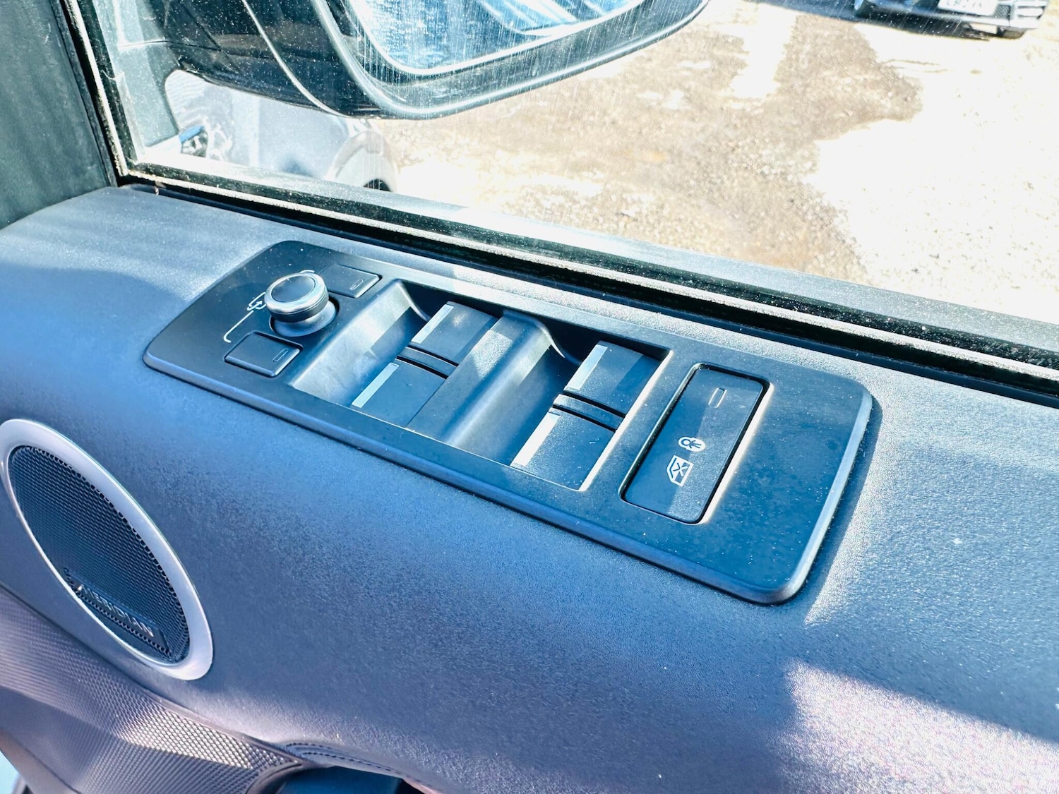 Used Land Rover Discovery 2016 for sale - 78007756: Photo 22