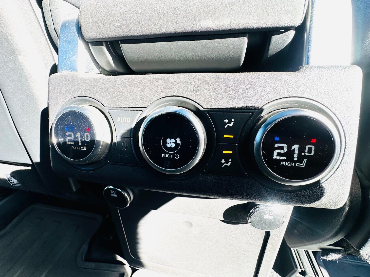 Used Land Rover Discovery 2016 for sale - 78007756: Photo 71