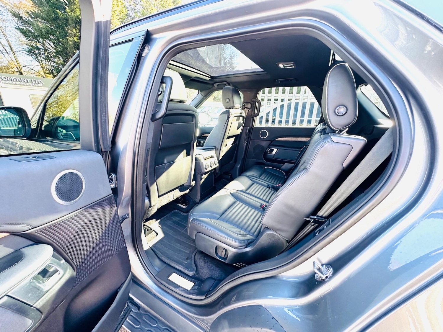 Used Land Rover Discovery 2016 for sale - 78007756: Photo 72