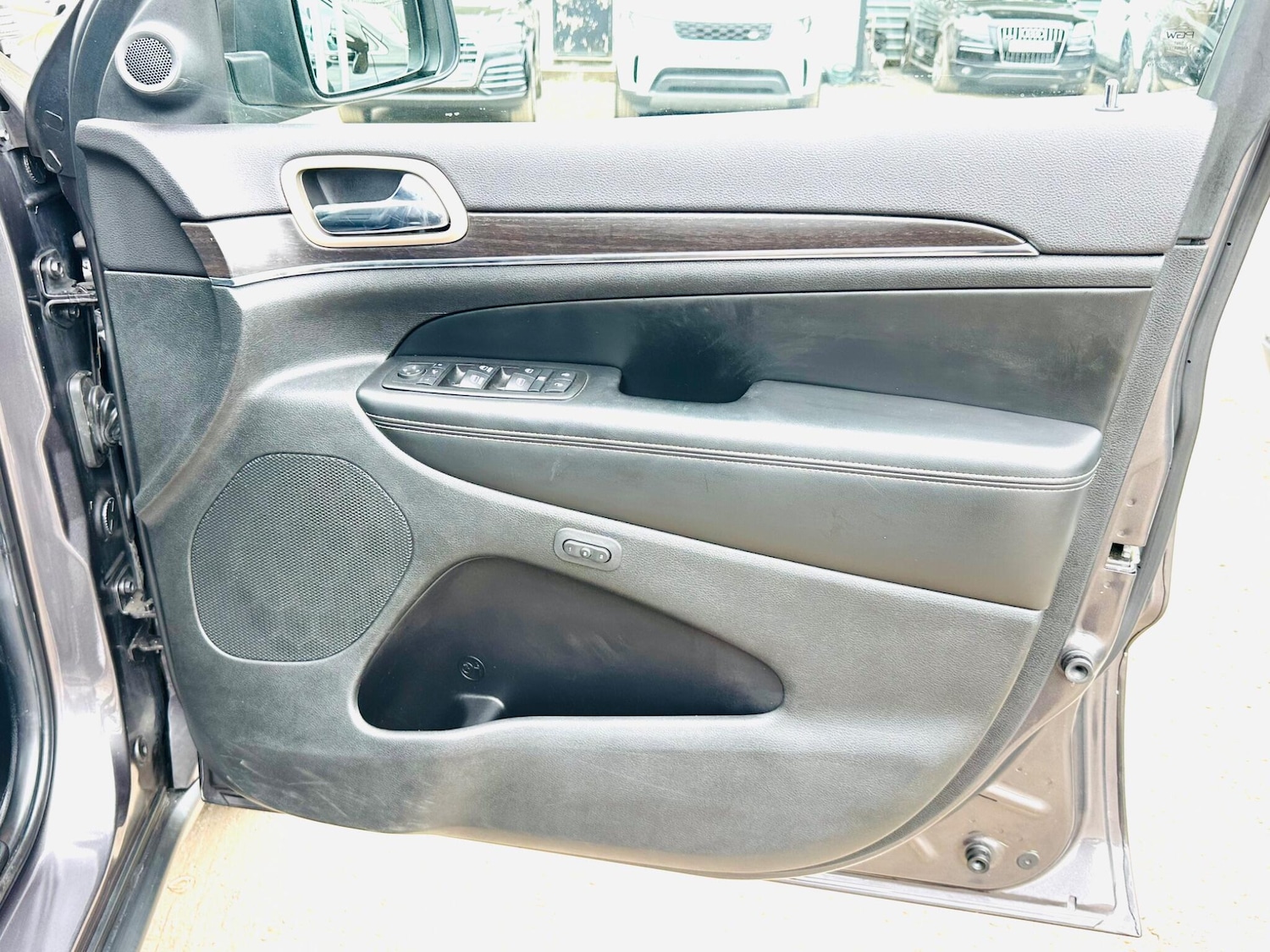 Used Jeep Grand Cherokee 2014 for sale - 75940641: Photo 20