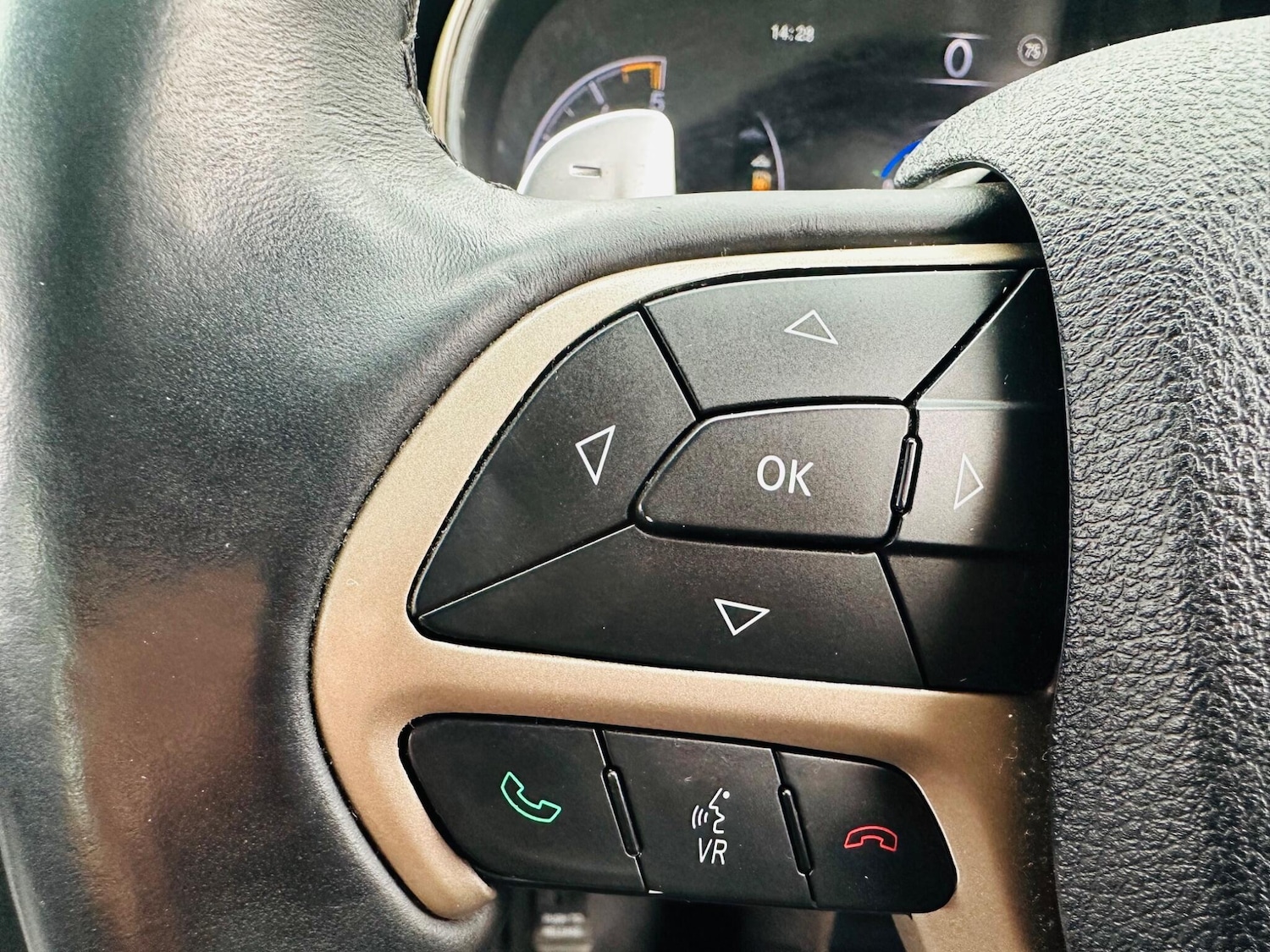 Used Jeep Grand Cherokee 2014 for sale - 75940641: Photo 34