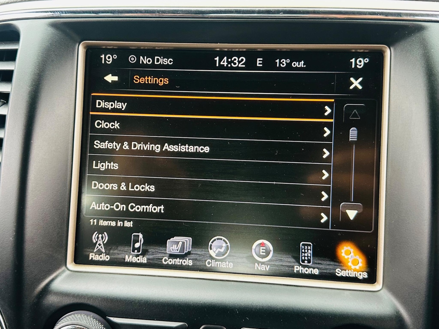 Used Jeep Grand Cherokee 2014 for sale - 75940641: Photo 44